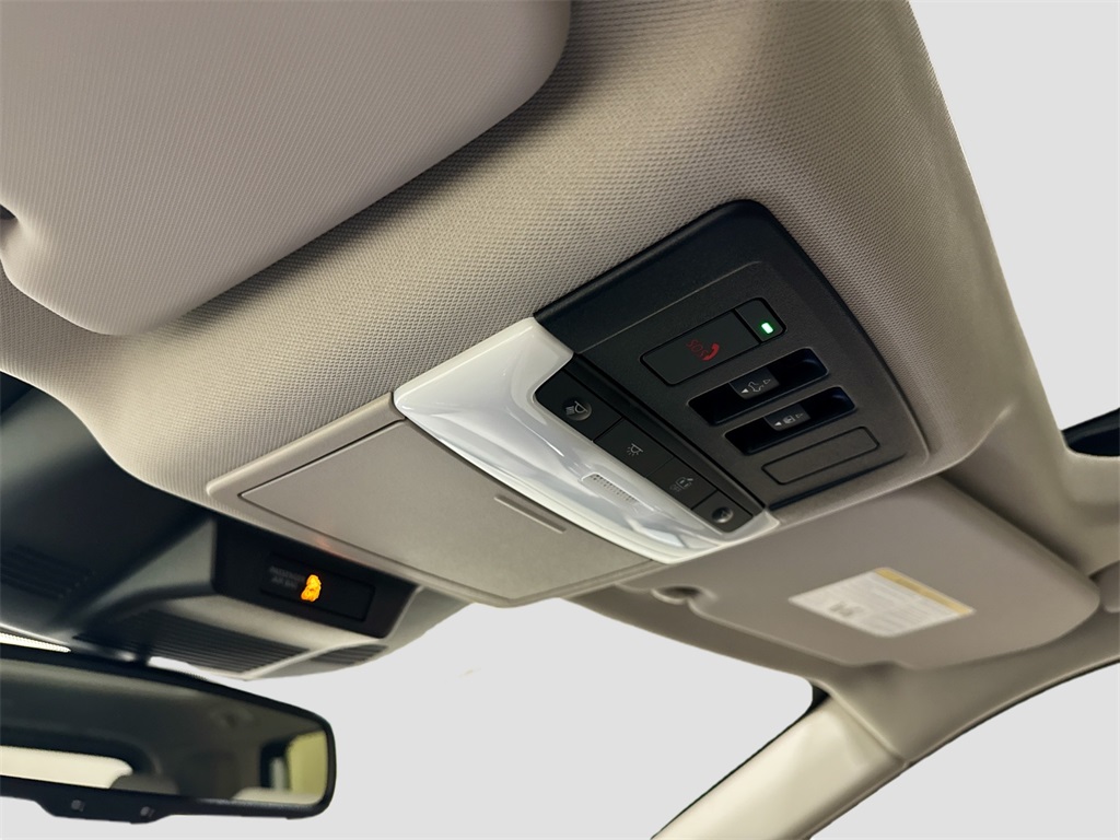 2025 Nissan Rogue SL photo 36