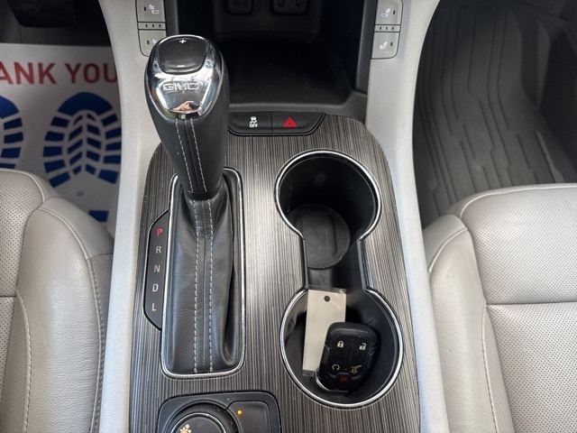 2017 Gmc Acadia SLT photo 23