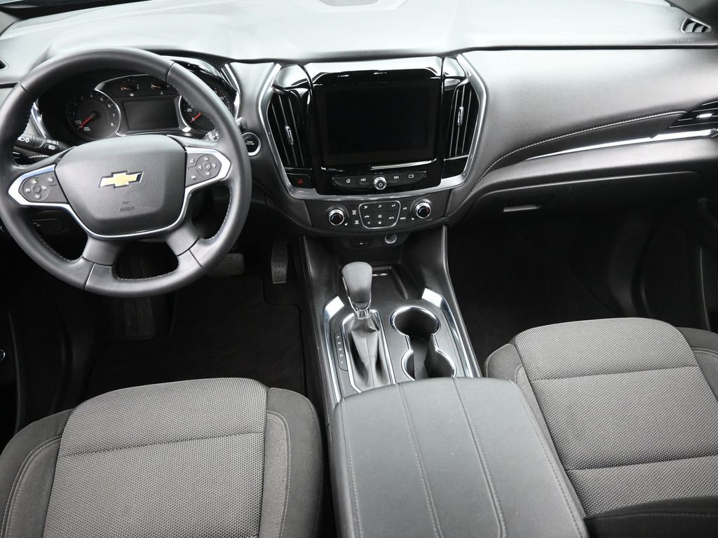 2022 Chevrolet Traverse Cloth photo 11
