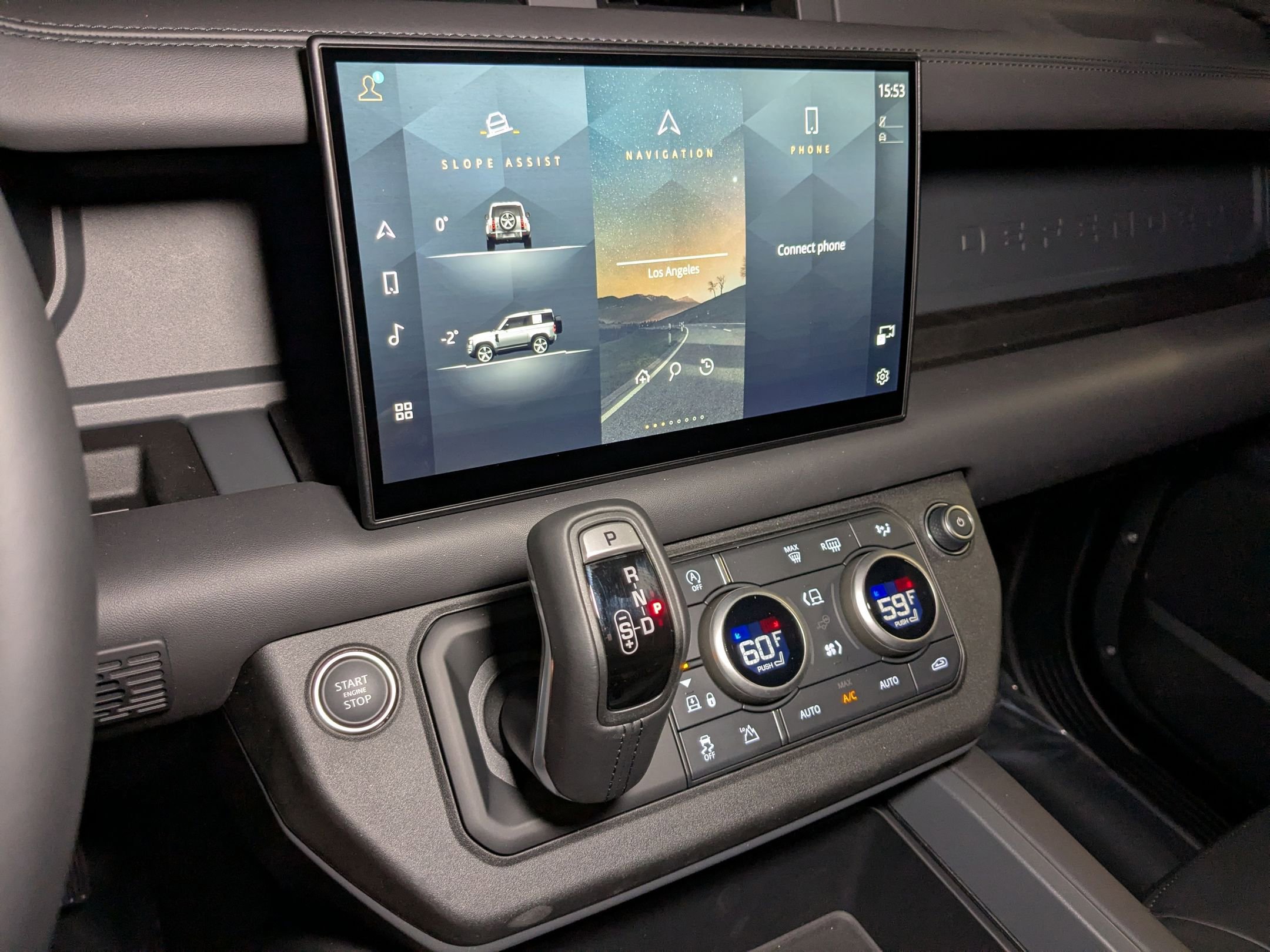 2025 Land Rover Defender 90 X-Dynamic SE photo 11