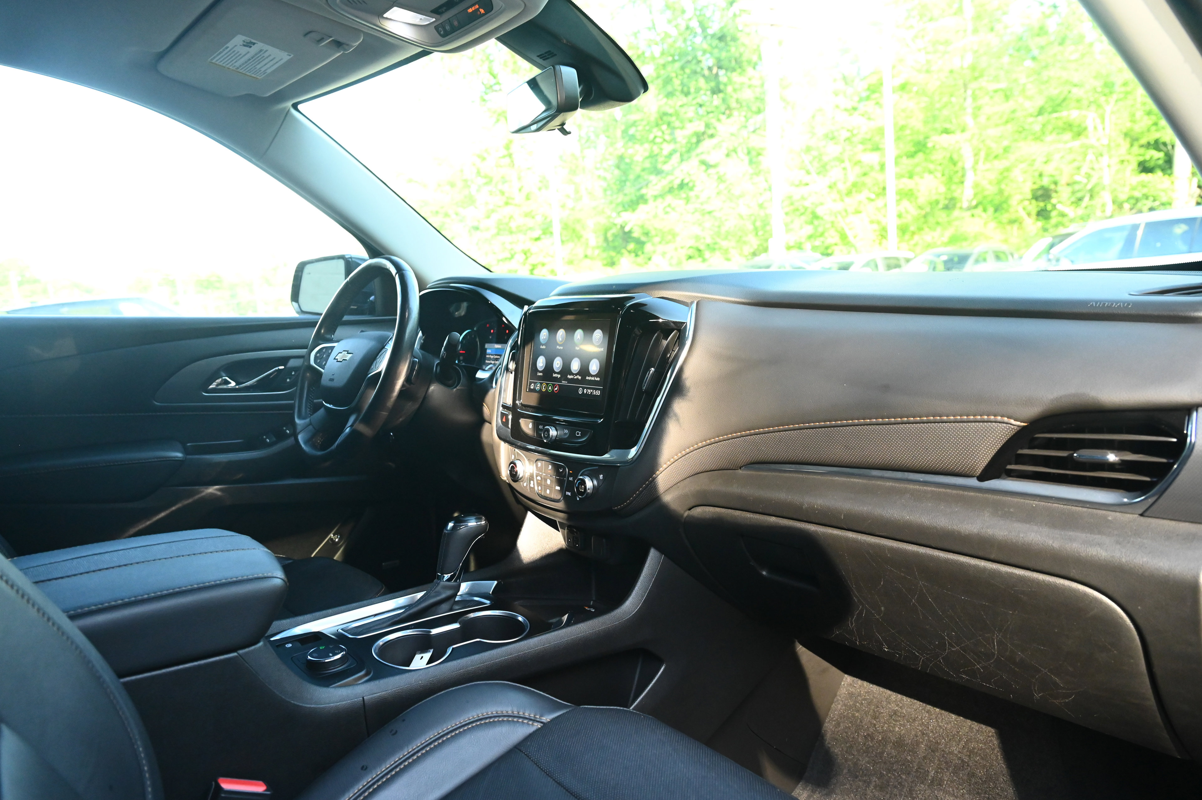 2020 Chevrolet Traverse Premier photo 28