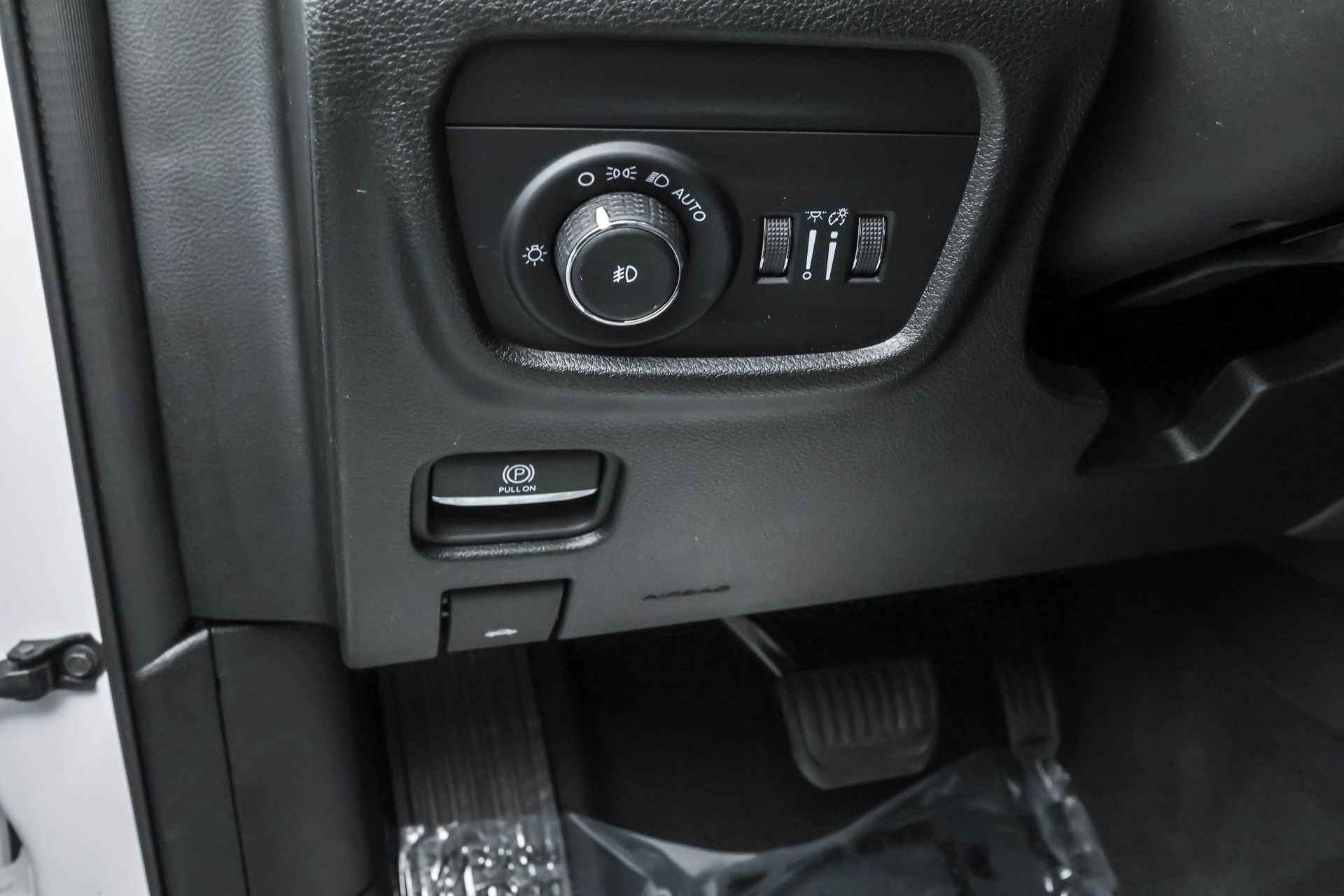 2024 Jeep Grand Cherokee Limited photo 10