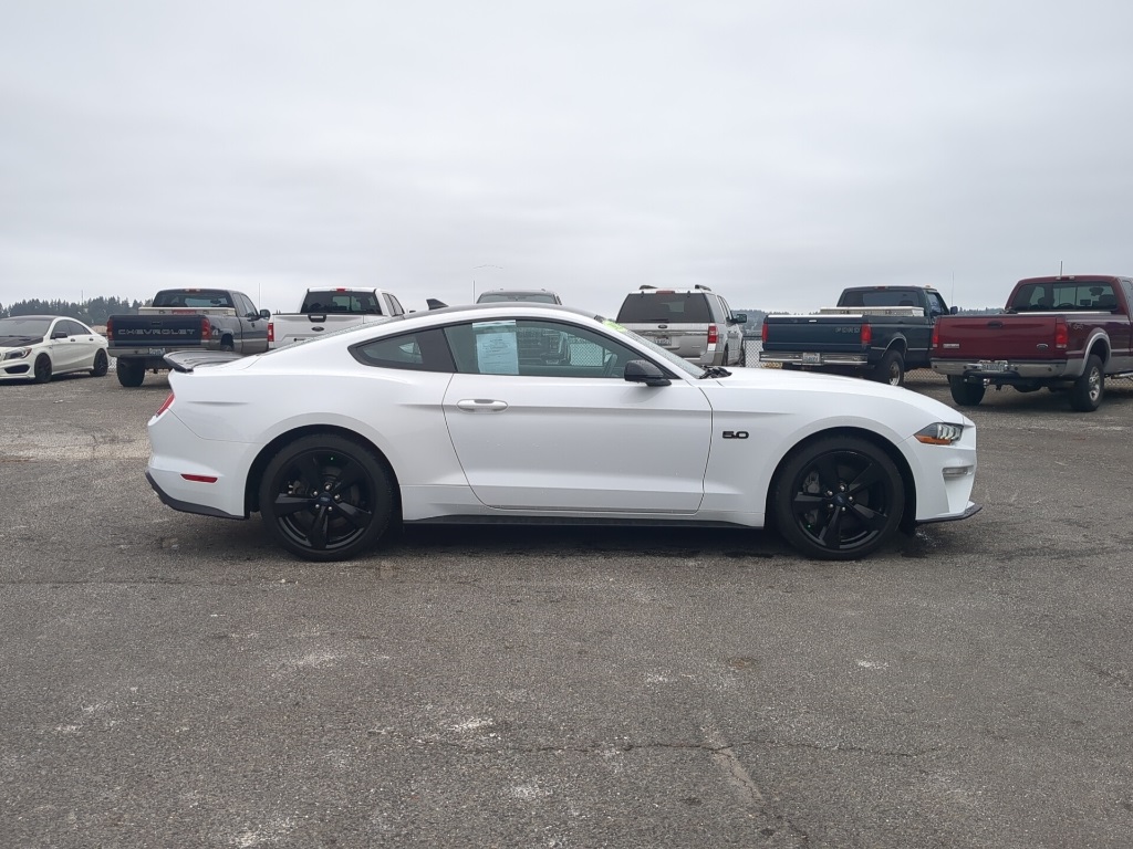 2022 Ford Mustang GT photo 12