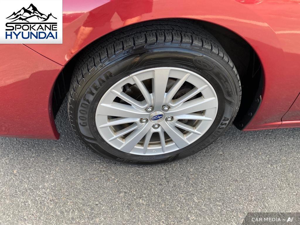 2018 Subaru Impreza Premium photo 9