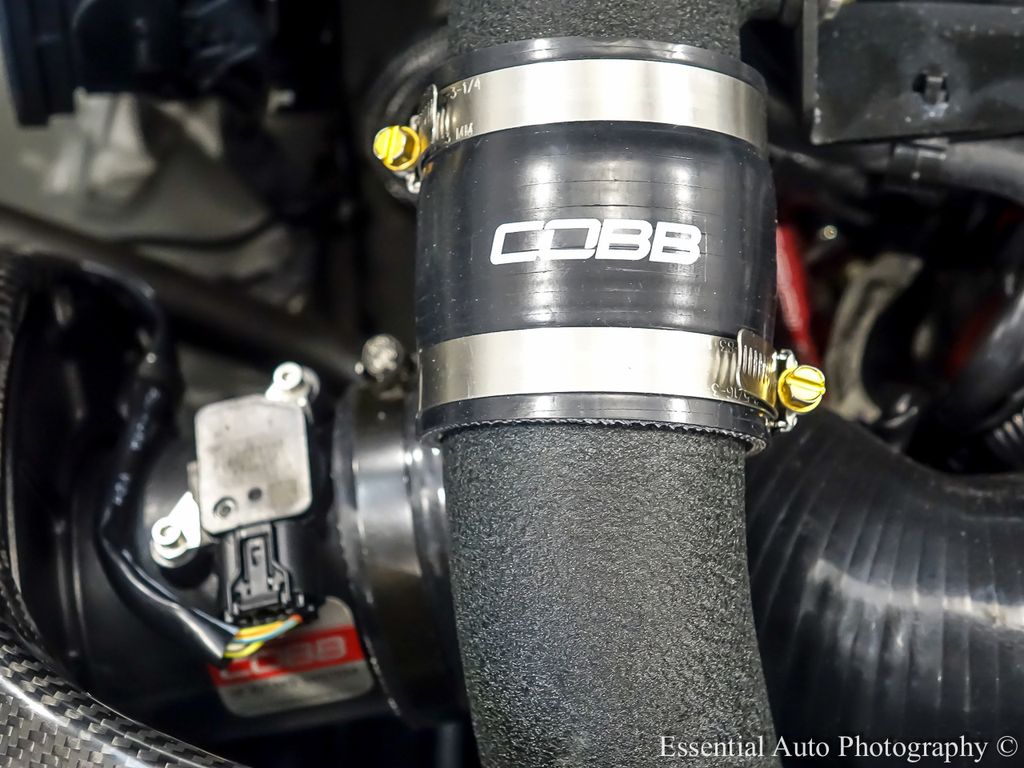 2020 SUBARU WRX - Image 31