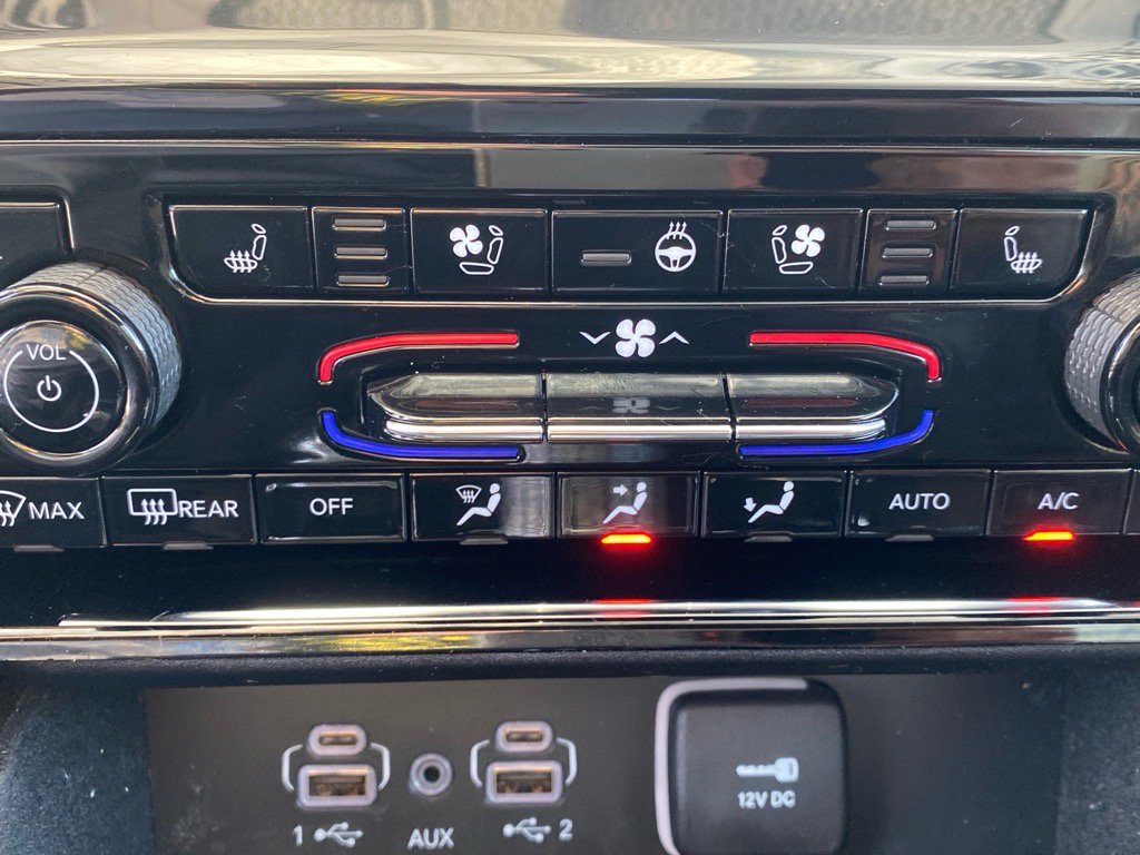 2022 Jeep Grand Cherokee Summit photo 14