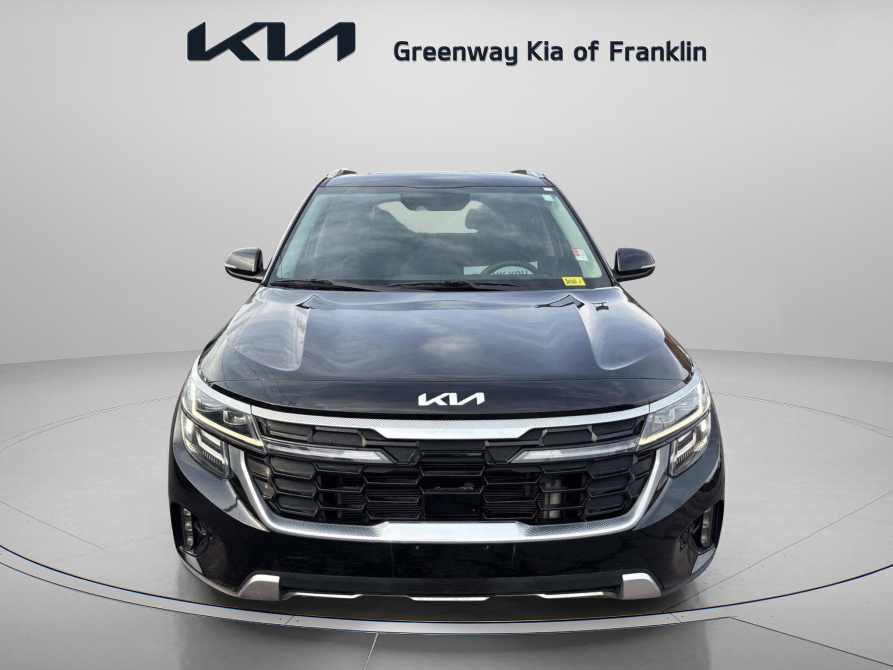 2024 Kia Seltos SX photo 2