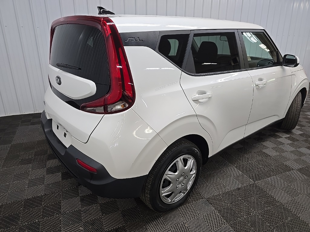 2021 Kia Soul LX photo 10