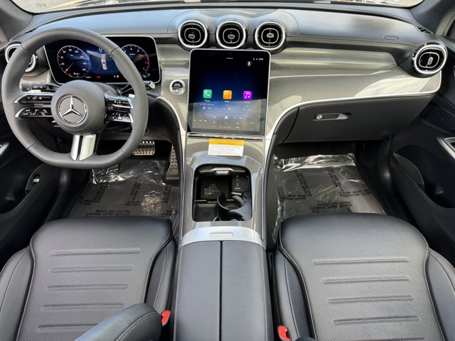 2026 Mercedes Benz GLC 300 photo 3