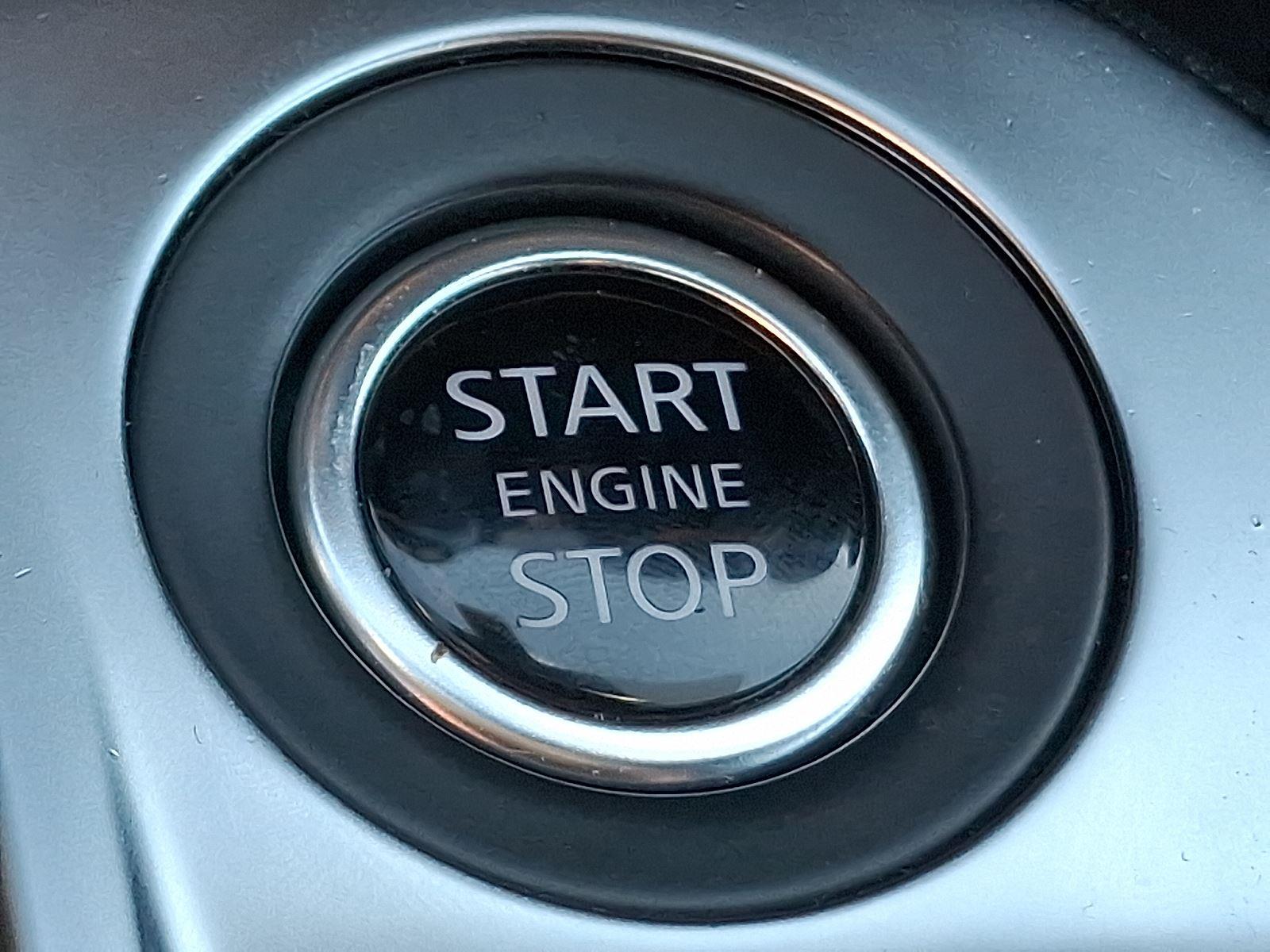 2020 Nissan Sentra SV photo 23