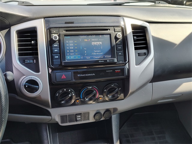 2015 Toyota Tacoma Base photo 20