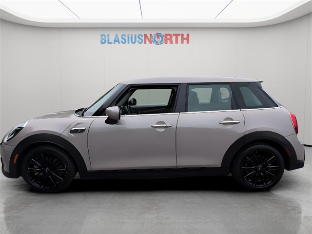 2024 MINI Hardtop 4 Door S's photo