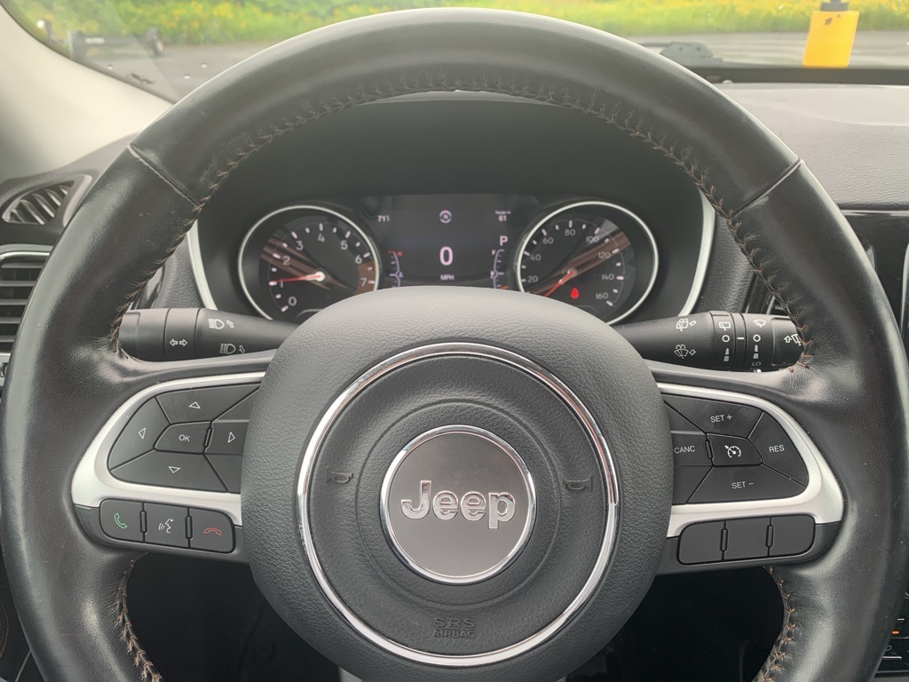 2020 Jeep Compass Limited photo 9