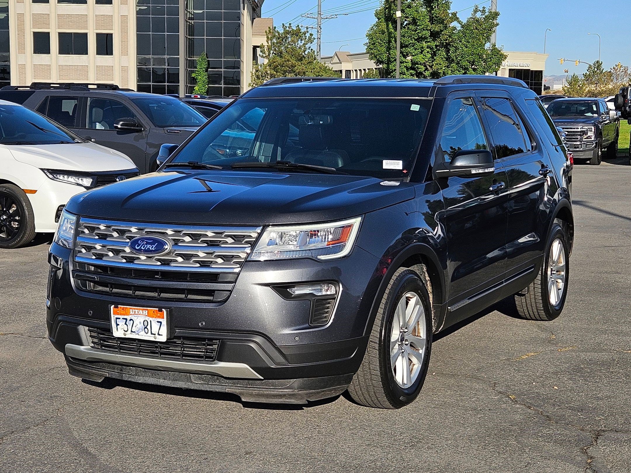2018 Ford Explorer XLT photo 6