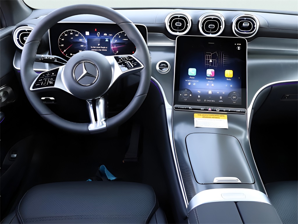 2025 Mercedes Benz GLC 300 4MATIC photo 20
