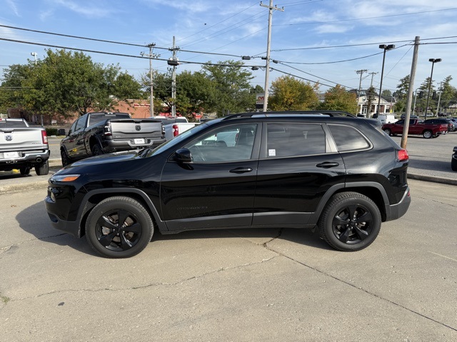 2017 Jeep Cherokee Limited photo 8