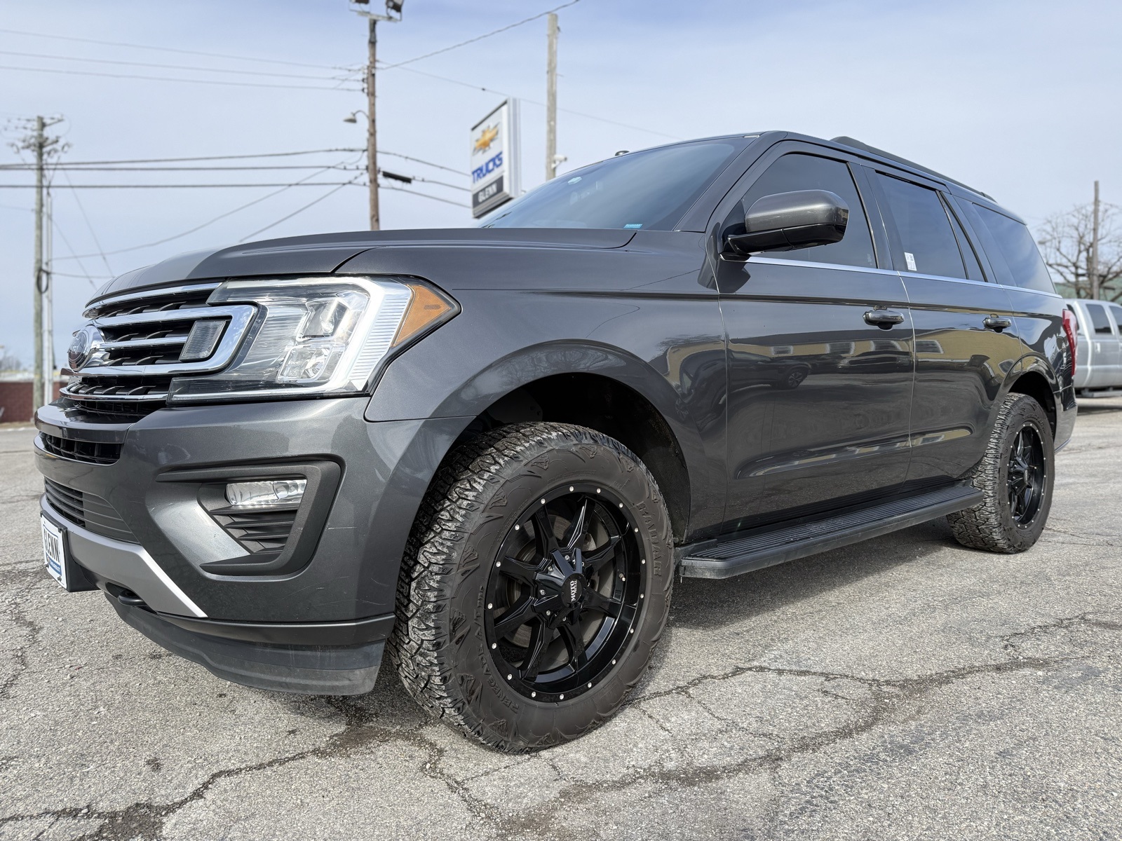 Used 2018 Ford Expedition XLT with VIN 1FMJU1JT3JEA07970 for sale in Eminence, KY