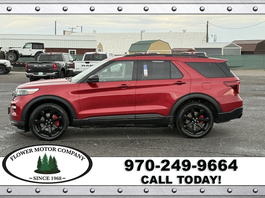 2020 Ford Explorer ST photo 3