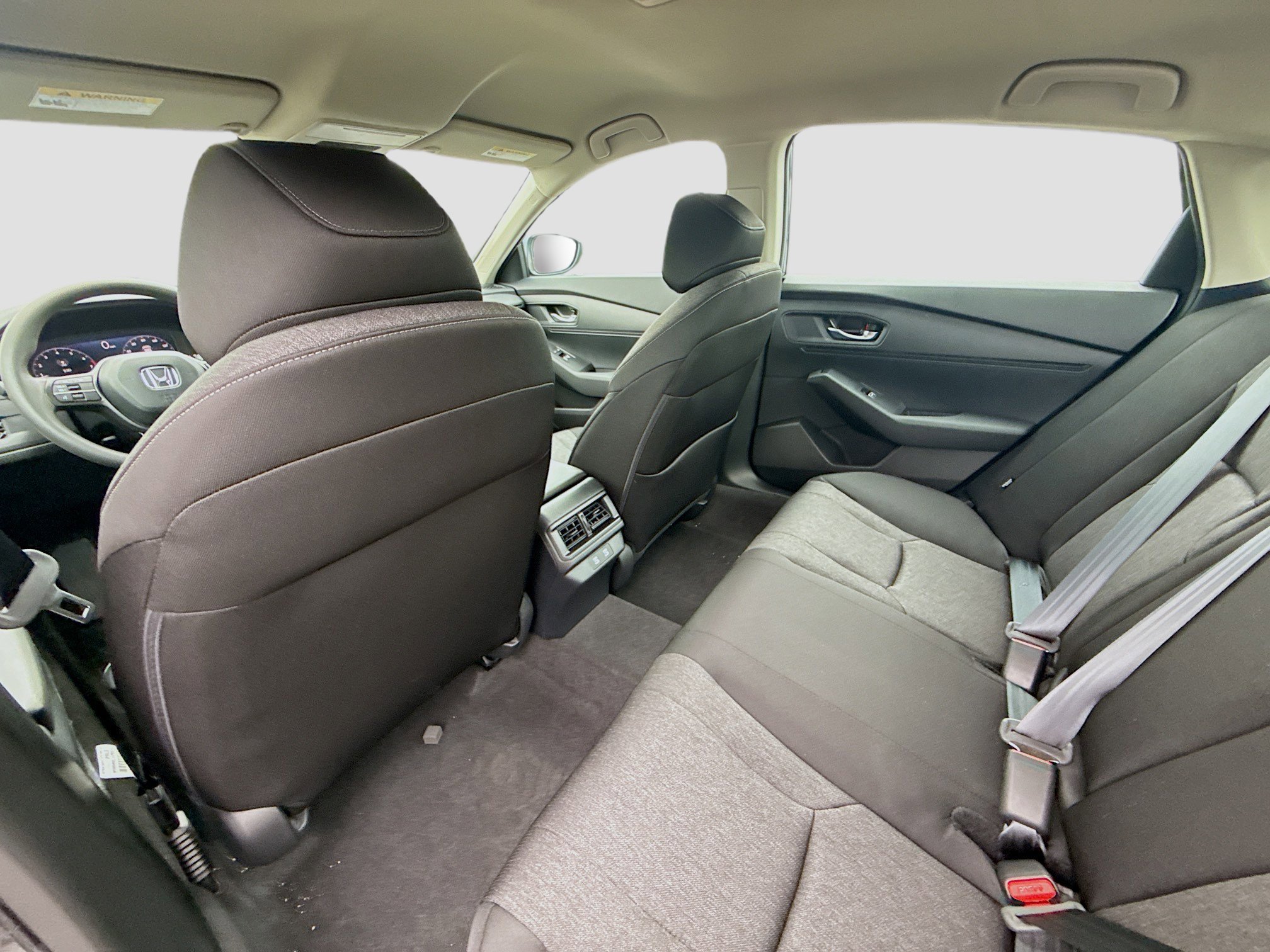 2025 Honda Accord LX photo 18