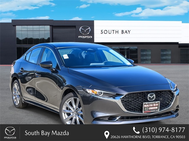 2026 Mazda Mazda3 Preferred's photo