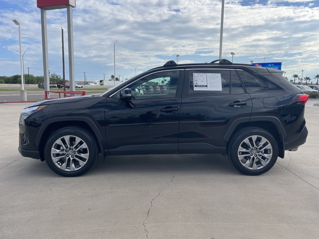 2024 Toyota RAV4 XLE Premium photo 2