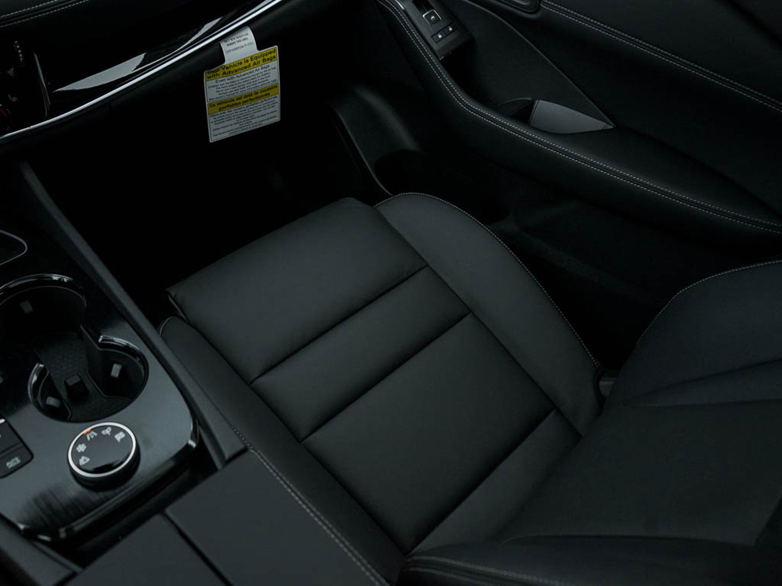 2025 Nissan Rogue SL photo 24
