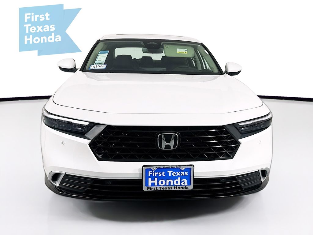 2025 Honda Accord Hybrid Touring photo 2