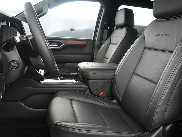2025 Gmc Yukon XL Denali photo 8