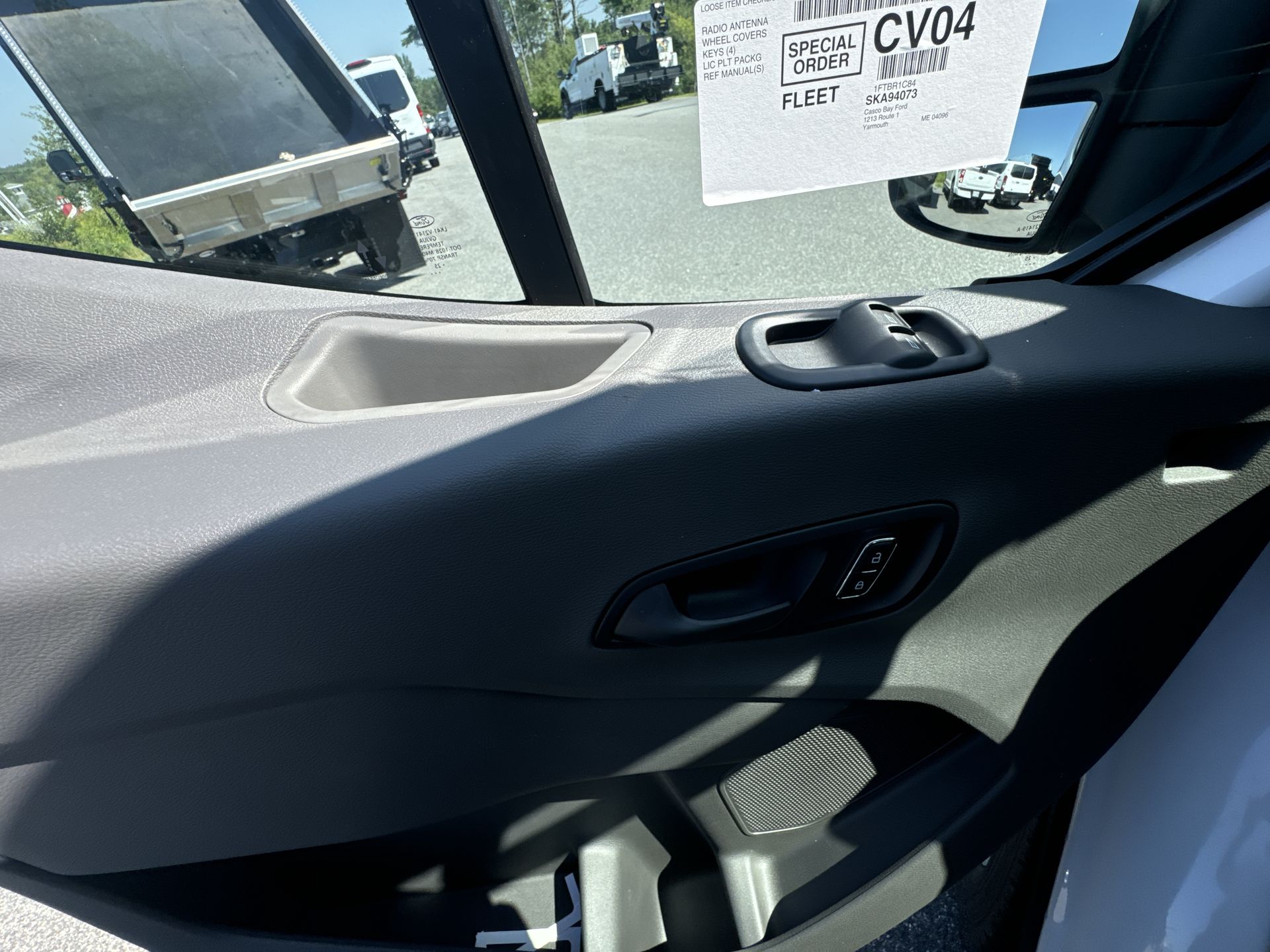 2025 Ford Transit Cargo Van photo 4