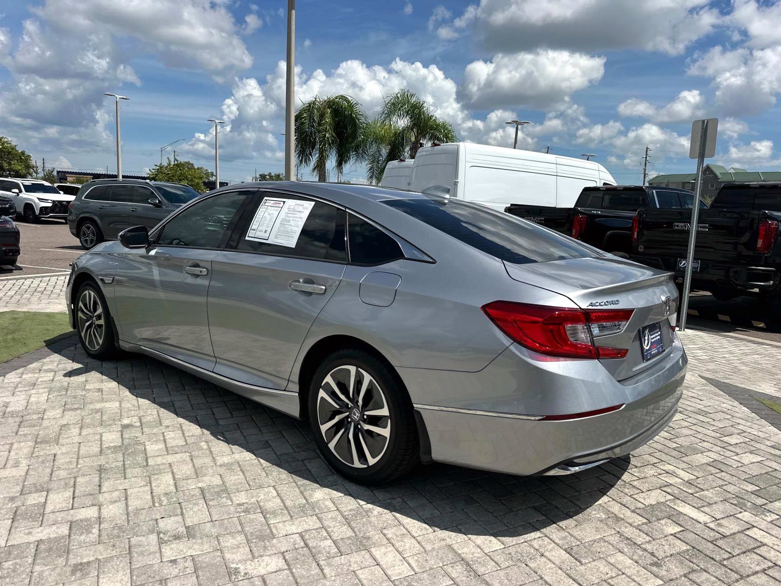 2020 Honda Accord Hybrid EX-L photo 5