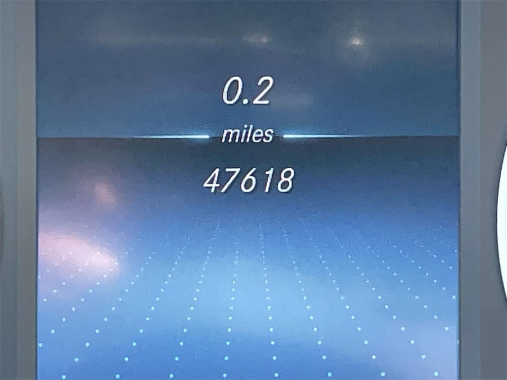 W1N0J8EBXMF980435