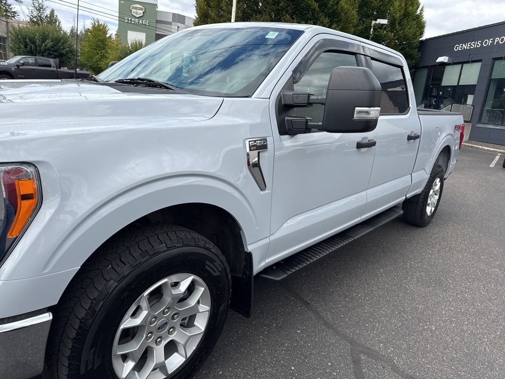 2022 Ford F-150 XLT photo 10