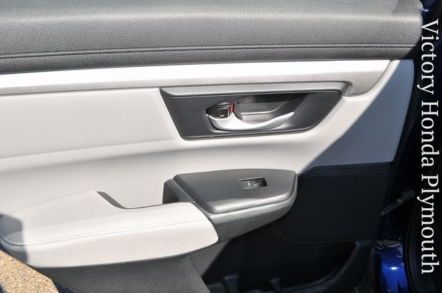 2018 Honda CR-V LX photo 18