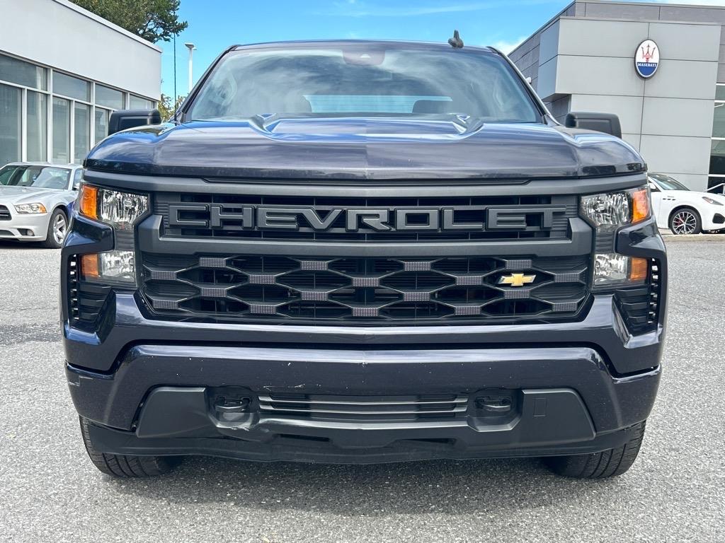 2023 Chevrolet Silverado 1500 Custom photo 2