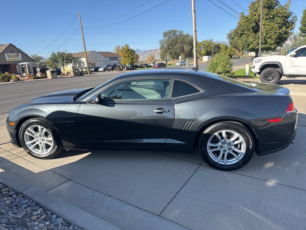2015 Chevrolet Camaro 1LS photo 4