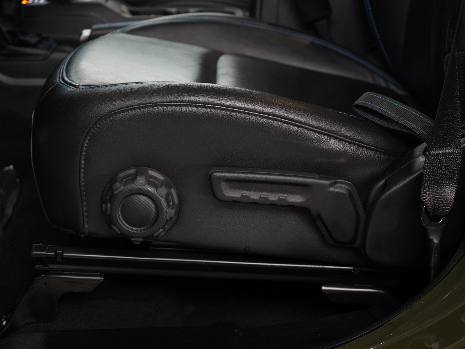 2023 Jeep Wrangler Rubicon 4xe photo 18