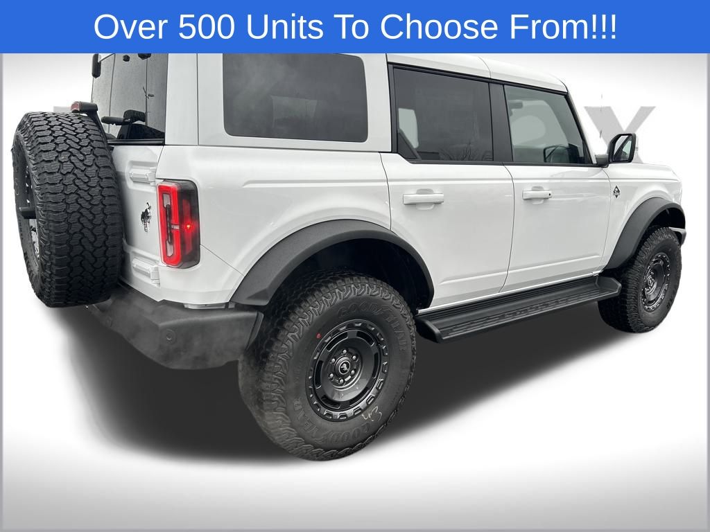 2025 Ford Bronco Outer Banks photo 3