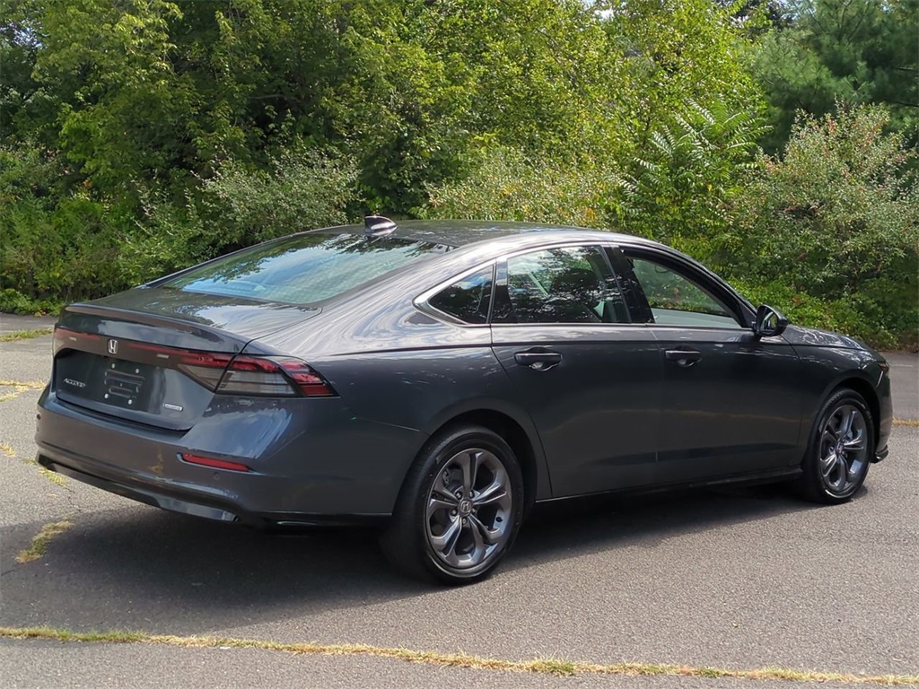 2023 Honda Accord Hybrid EX-L photo 3