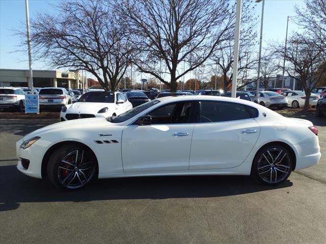 2024 Maserati Quattroporte Modena photo 6