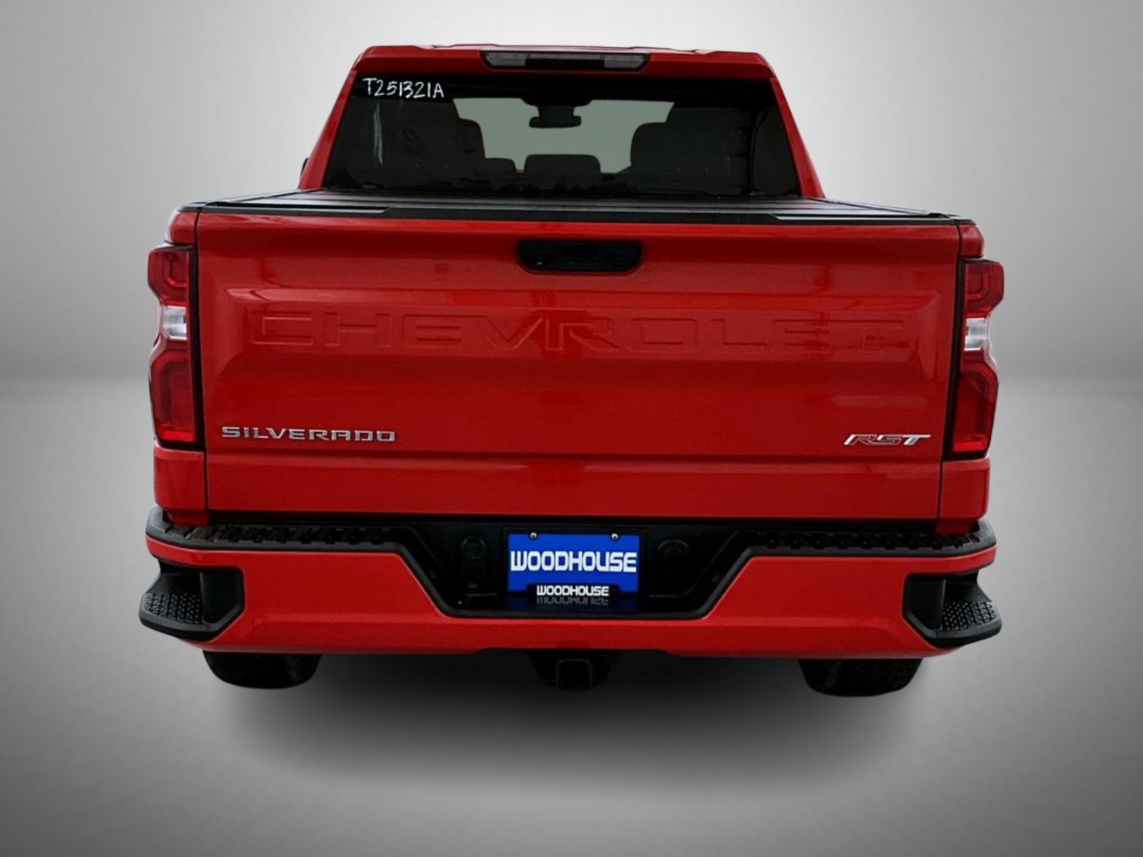 2022 Chevrolet Silverado 1500 RST photo 6