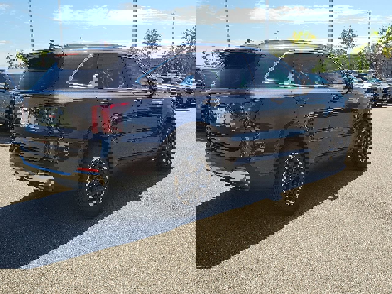 2025 Kia Sorento S photo 5