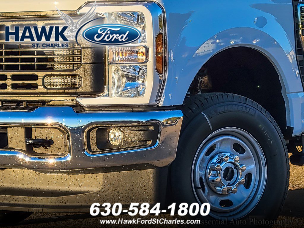 2025 FORD F-350 - Image 2