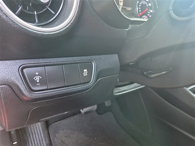 2022 Kia Forte LXS photo 16