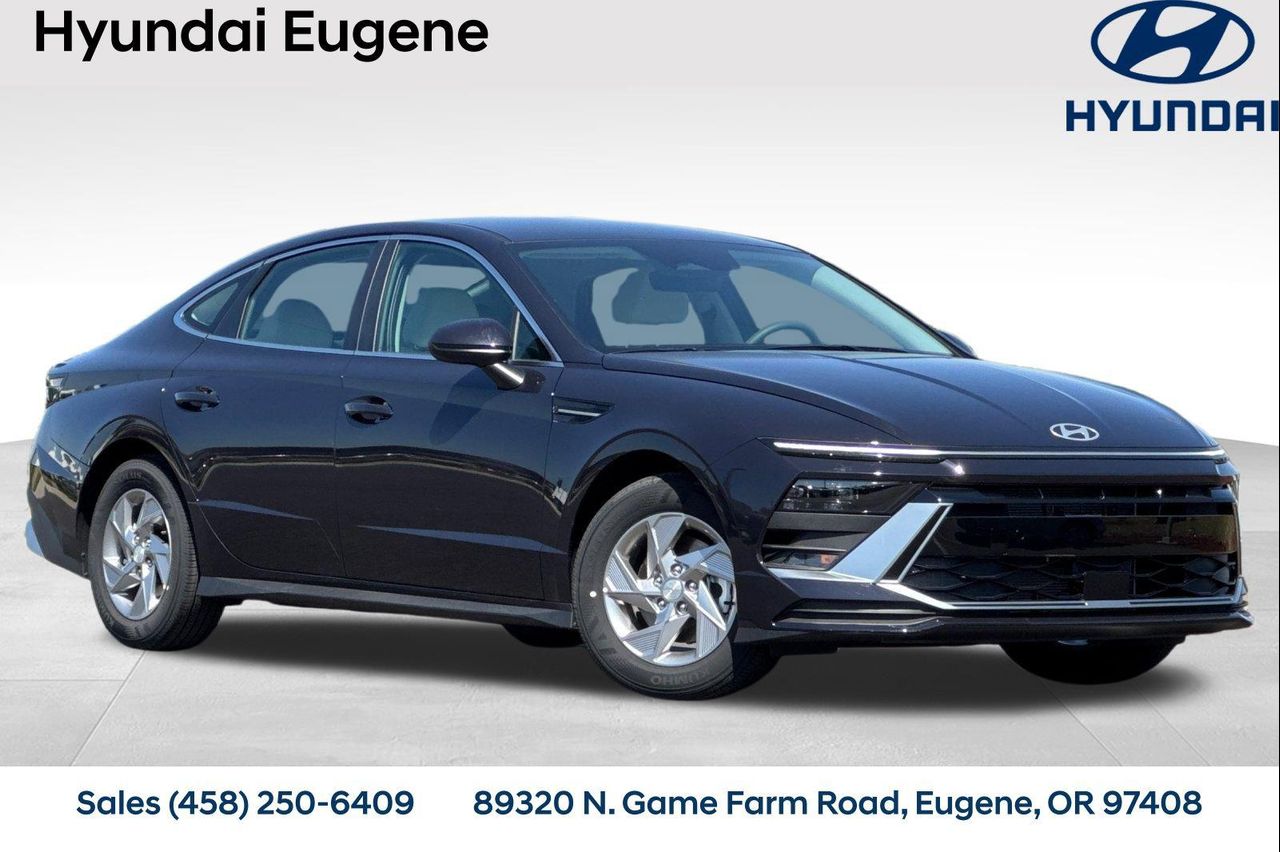 2025 Hyundai Sonata SE's photo