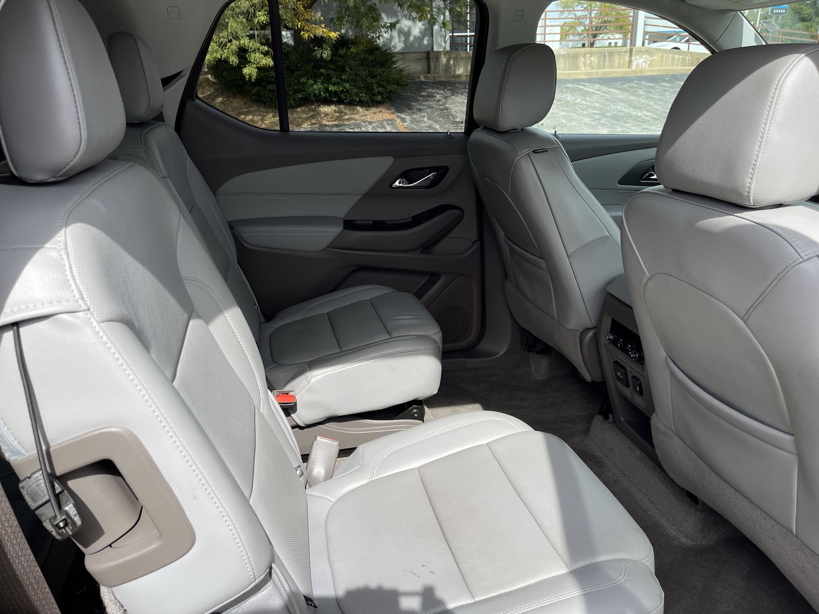 2018 Chevrolet Traverse Premier photo 7