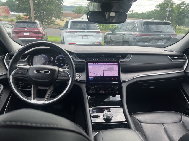 2021 Jeep Grand Cherokee Limited photo 6