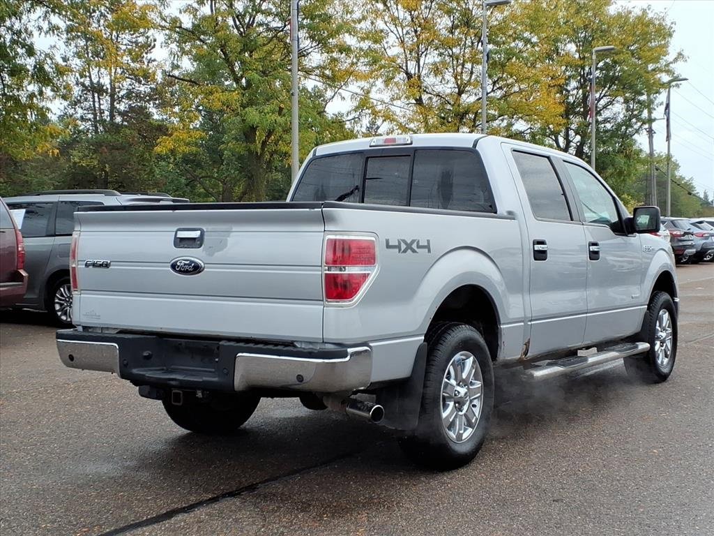 2012 Ford F-150 XLT photo 4