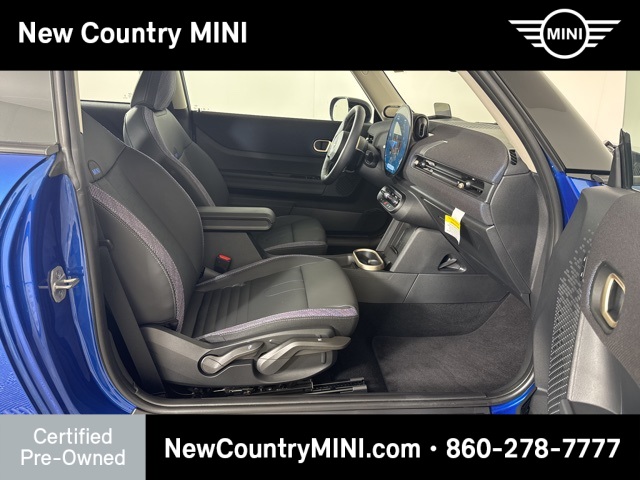 2025 Mini Cooper Signature photo 11