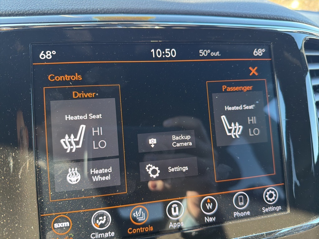 2021 Jeep Grand Cherokee Laredo X photo 4