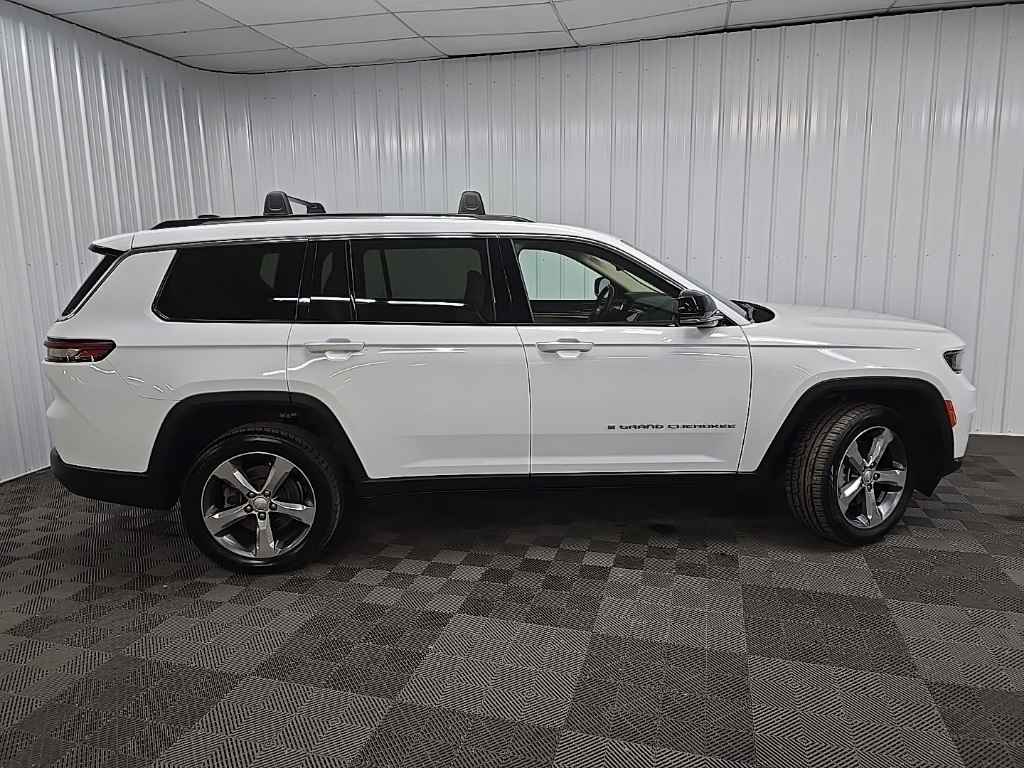 2022 Jeep Grand Cherokee Limited photo 4